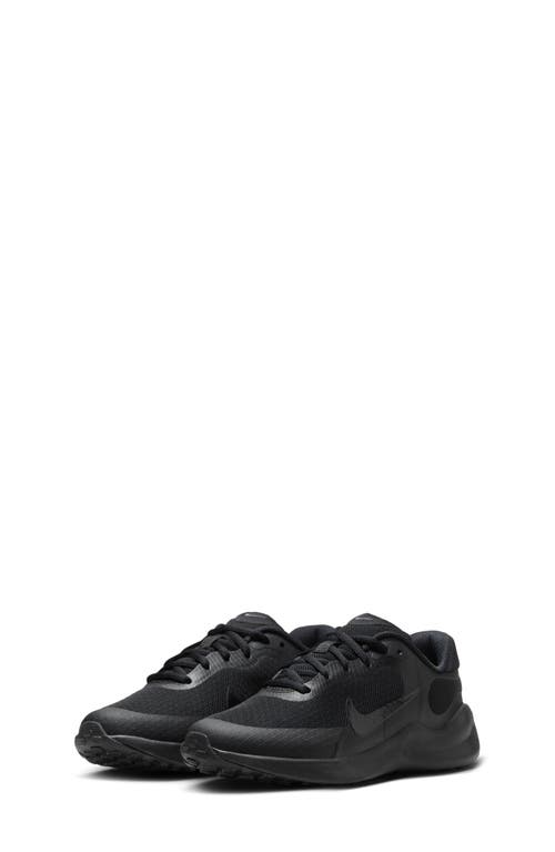 Nike Revolution 7 Sneaker In Black/anthracite