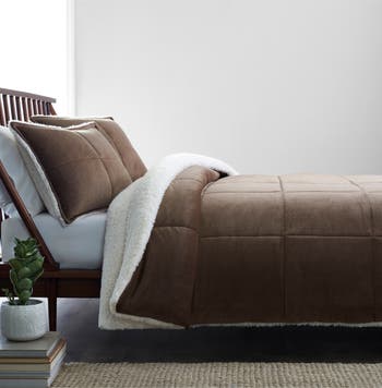 Reversible best sale fleece comforter