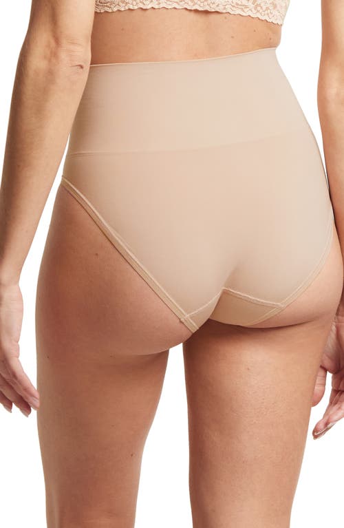 Hanky Panky Body Midrise Thong In Chai