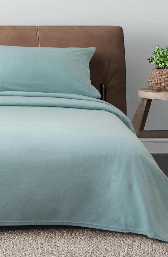 Woven & Weft Super Soft Extra Plush Fleece Sheet Set In Cloud Blue