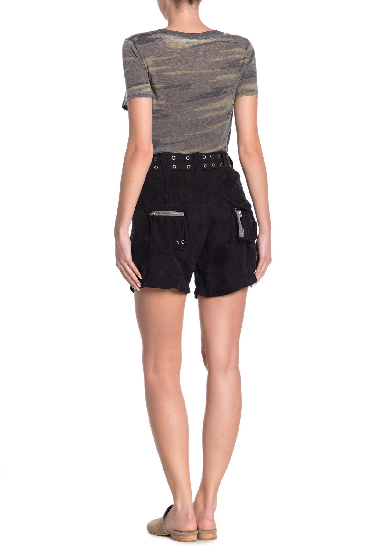 johnny was cargo shorts