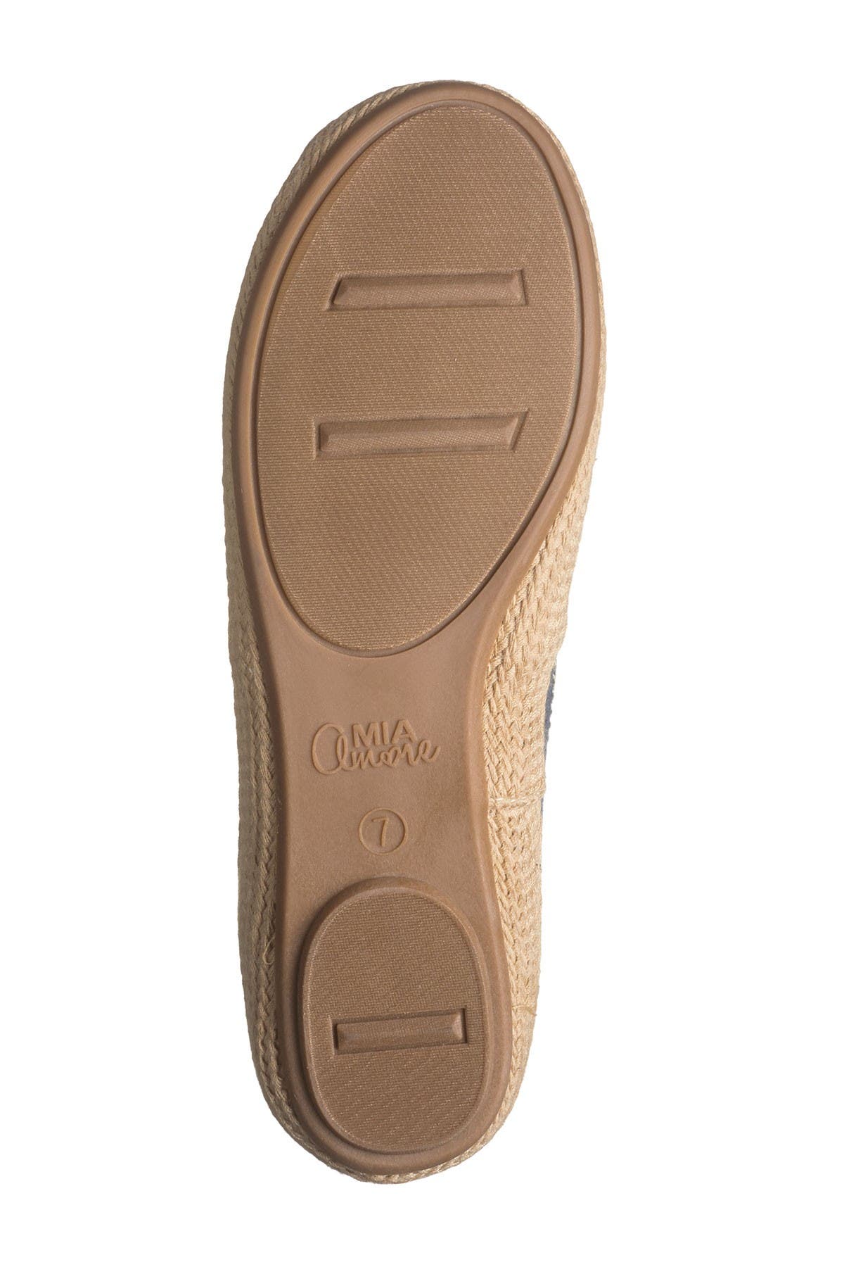 mia amore memory foam sandals