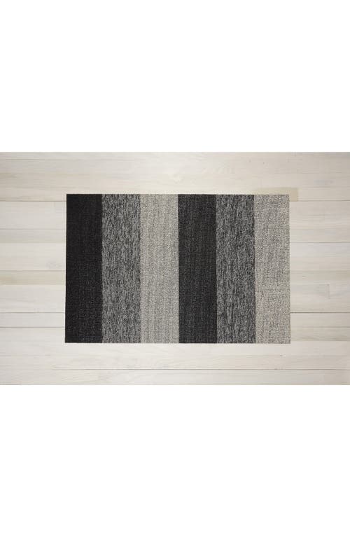 Chilewich Marble Stripe Indoor/Outdoor Utility Mat in Salt And Pepper at Nordstrom