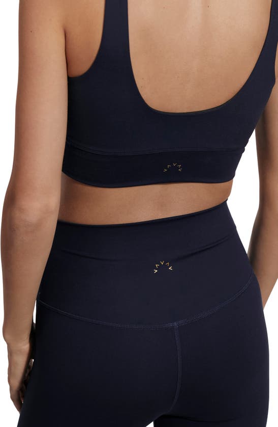 Varley Freesoft Cropped Stretch-jersey Leggings In Sky Captain