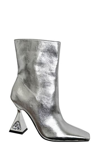 Lady Couture Molly Bootie In Silver