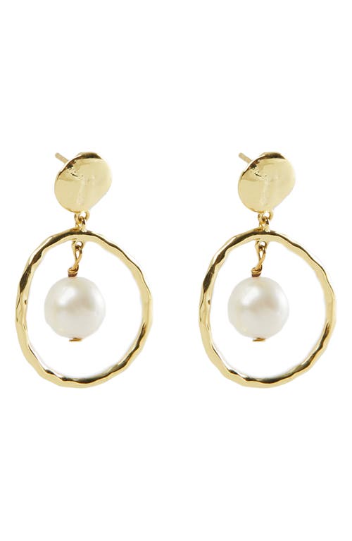 Argento Vivo Sterling Silver Freshwater Pearl Hammered Hoop Earrings in Gold at Nordstrom