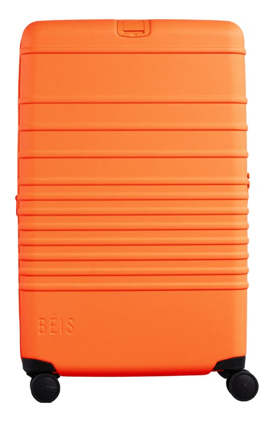 Beis The 29-inch Check-in Roller In Creamsicle