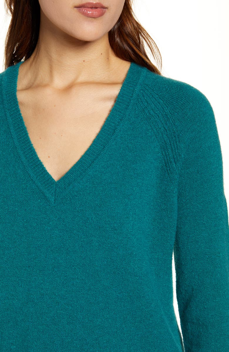 J.Crew Supersoft Yarn V-Neck Sweater, Alternate, color, 