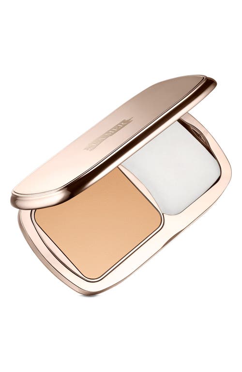 UPC 747930109358 product image for La Mer The Soft Moisture Powder Foundation Compact SPF 30 in Sandstone at Nordst | upcitemdb.com