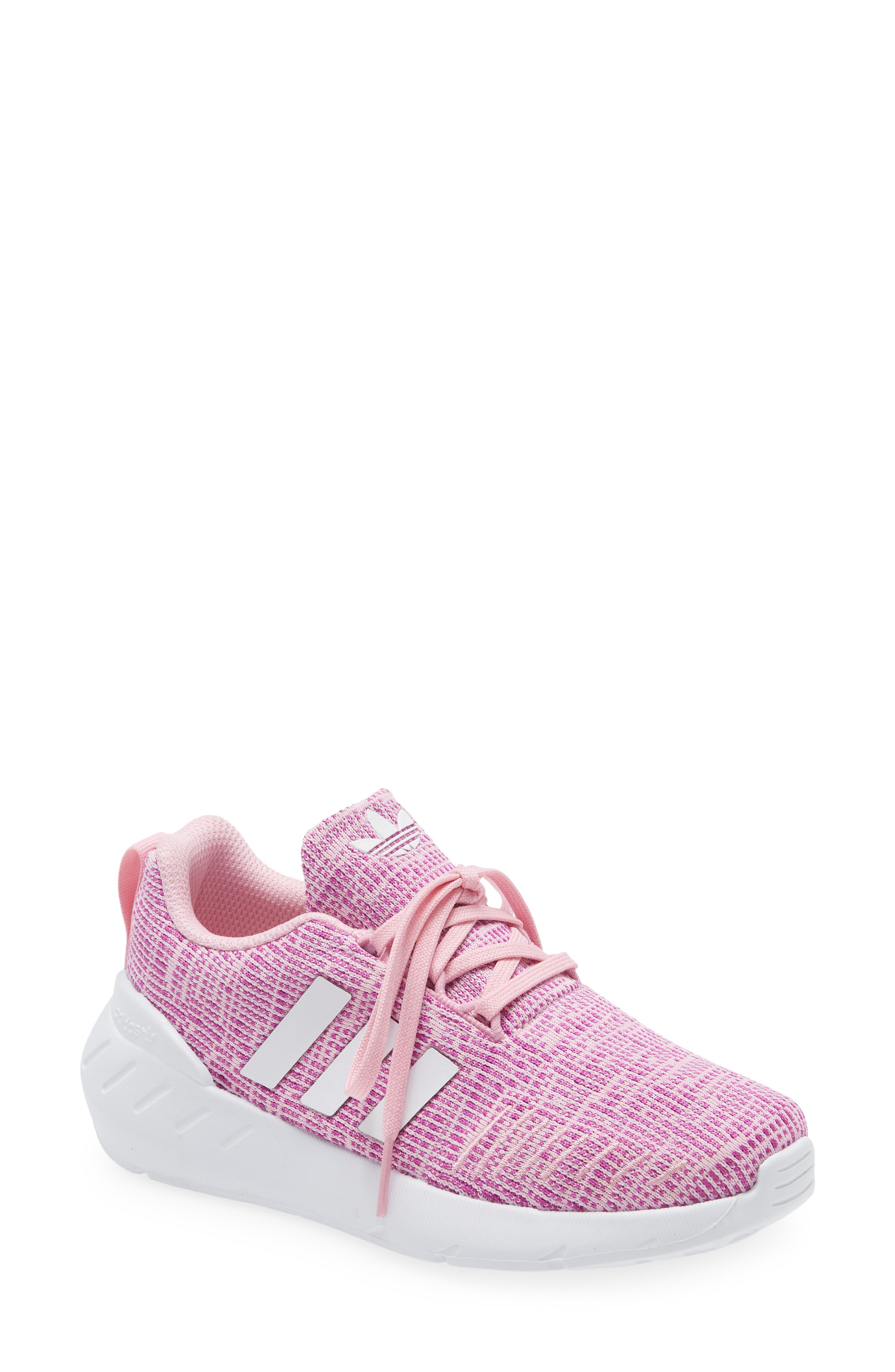 girl adidas superstar