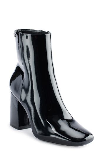 Dkny Cavale Patent Finish Block Heel Boot In Black