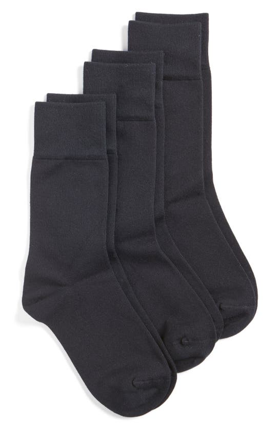 Shop Nordstrom Crew Socks In Black