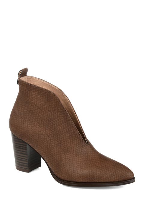 Bellamy Slit Center Bootie (Women)