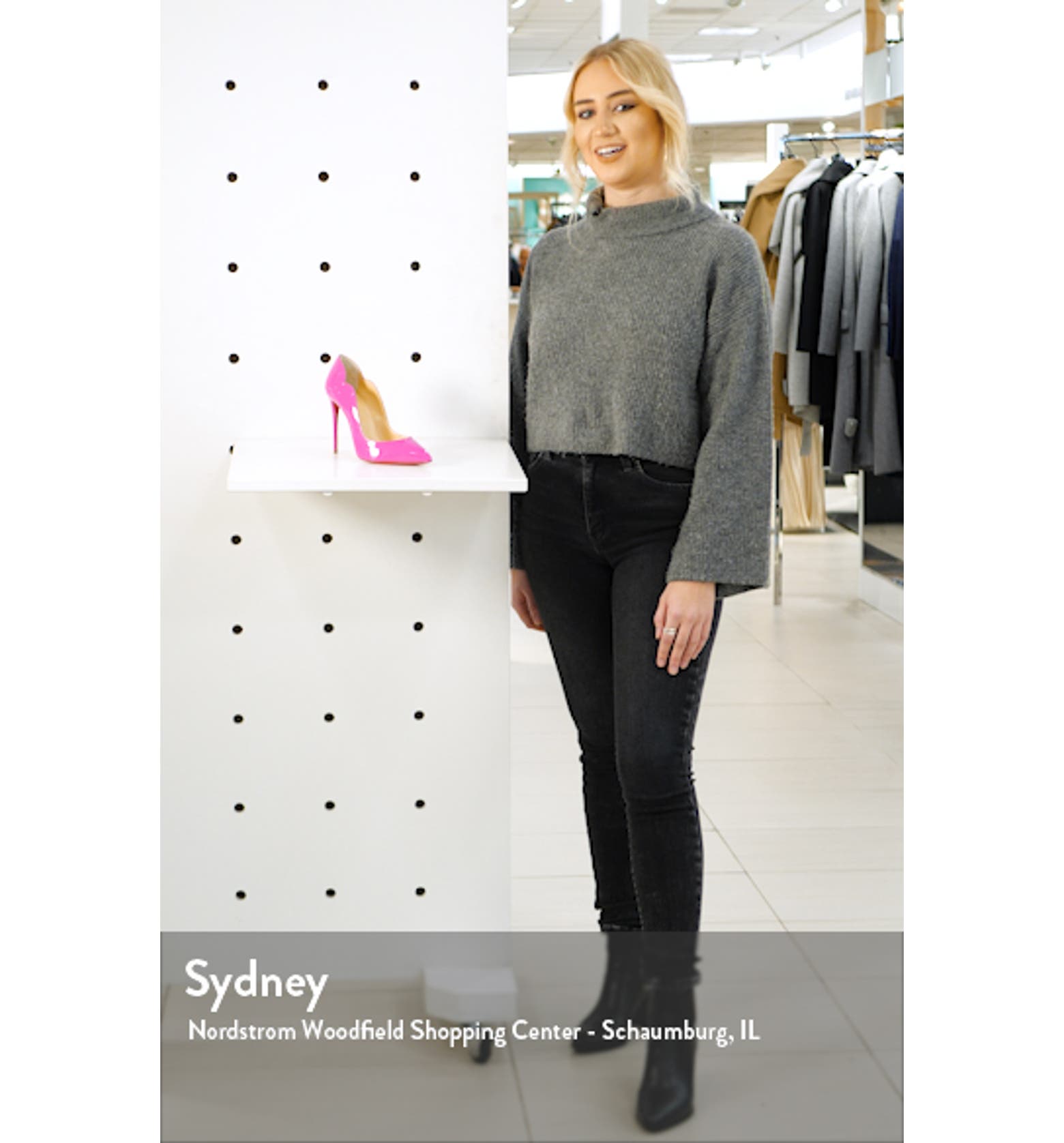 Christian Louboutin Hot Chick Scallop Pointed Toe Pump | Nordstrom