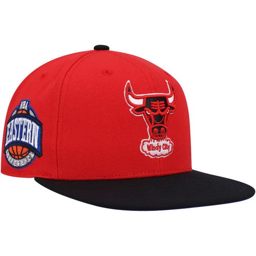Men's Mitchell & Ness Red/Black Chicago Bulls Hardwood Classics Coast to Coast Fitted Hat