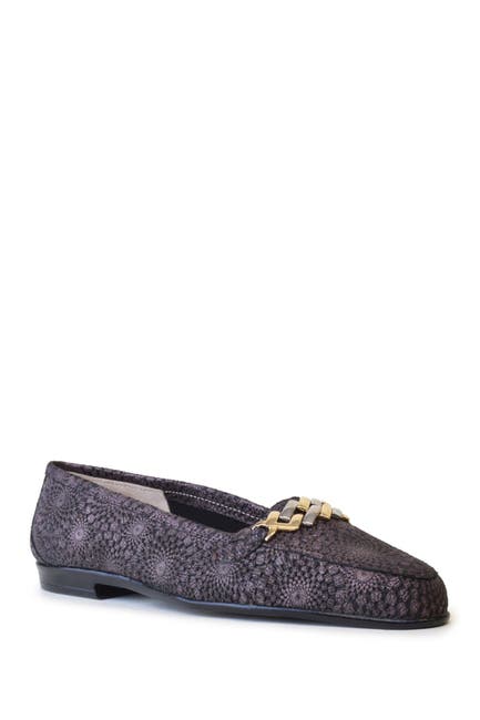 Amalfi by Rangoni | Oste Ornamented Classic Loafer | Nordstrom Rack