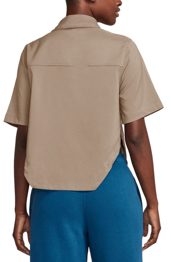 JORDAN JORDAN CROP SHORT SLEEVE STRETCH BUTTON-UP SHIRT 