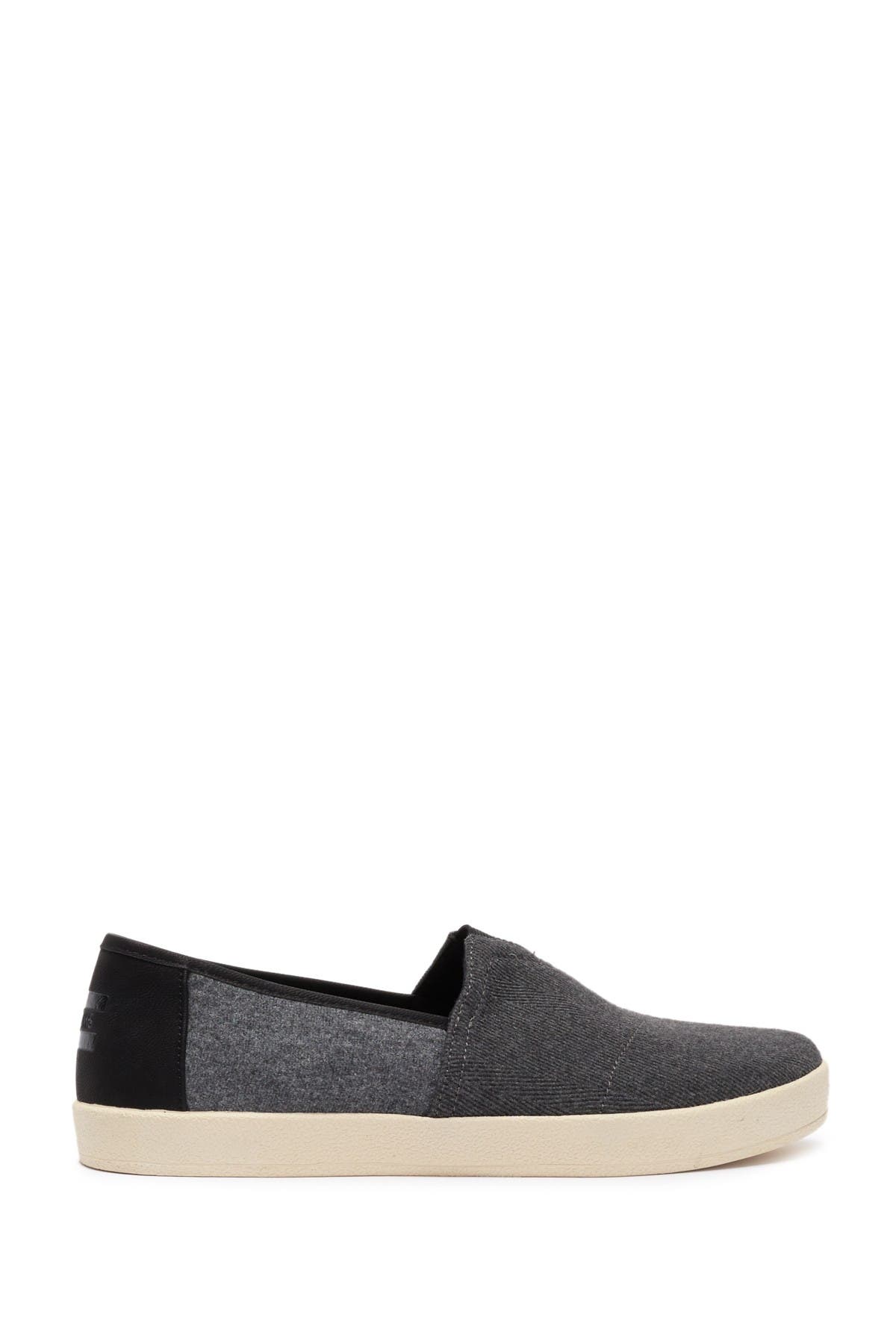 toms avalon slip on sneakers