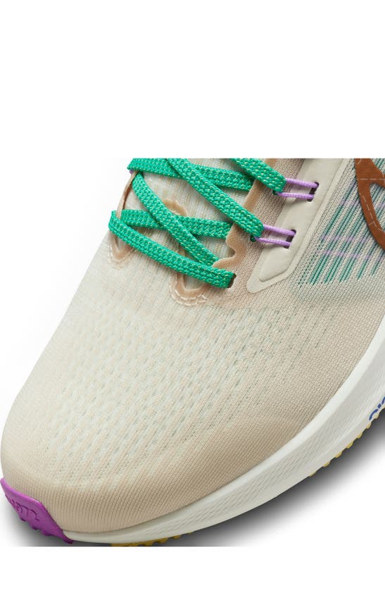 Nike Air Zoom Pegasus 39 Running Shoe In Sanddrift/ Ale Brown/ Milk