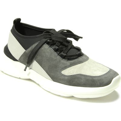 Vaneli Arcis Sneaker- Grey