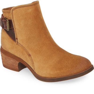 Comfortiva Creston Bootie, Brown