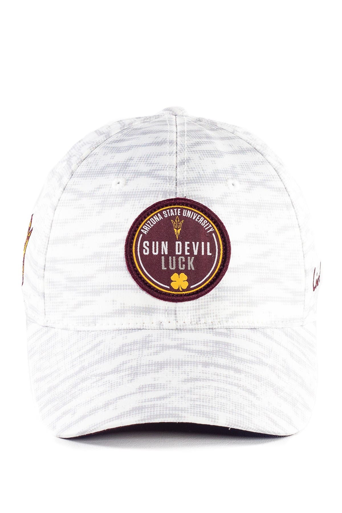 black clover hats canada