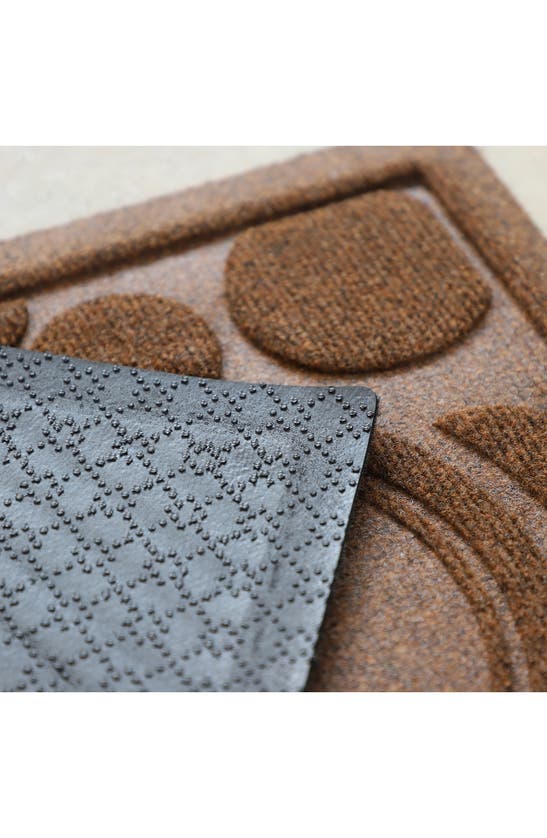 Bungalow Flooring Pet Bow Mat In Dark Brown