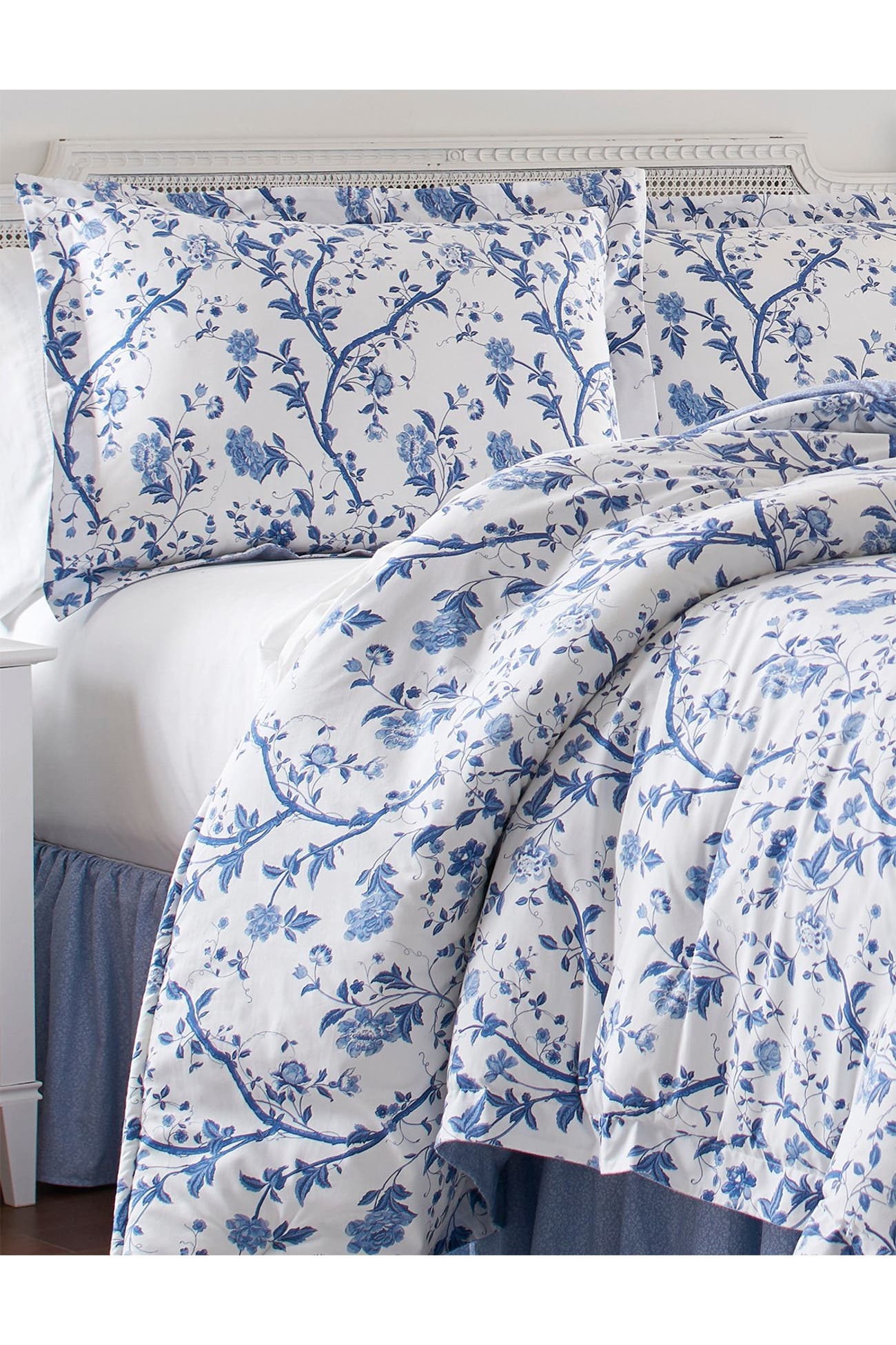 Laura Ashley Veronique Medium Blue King Comforter Set Nordstrom Rack