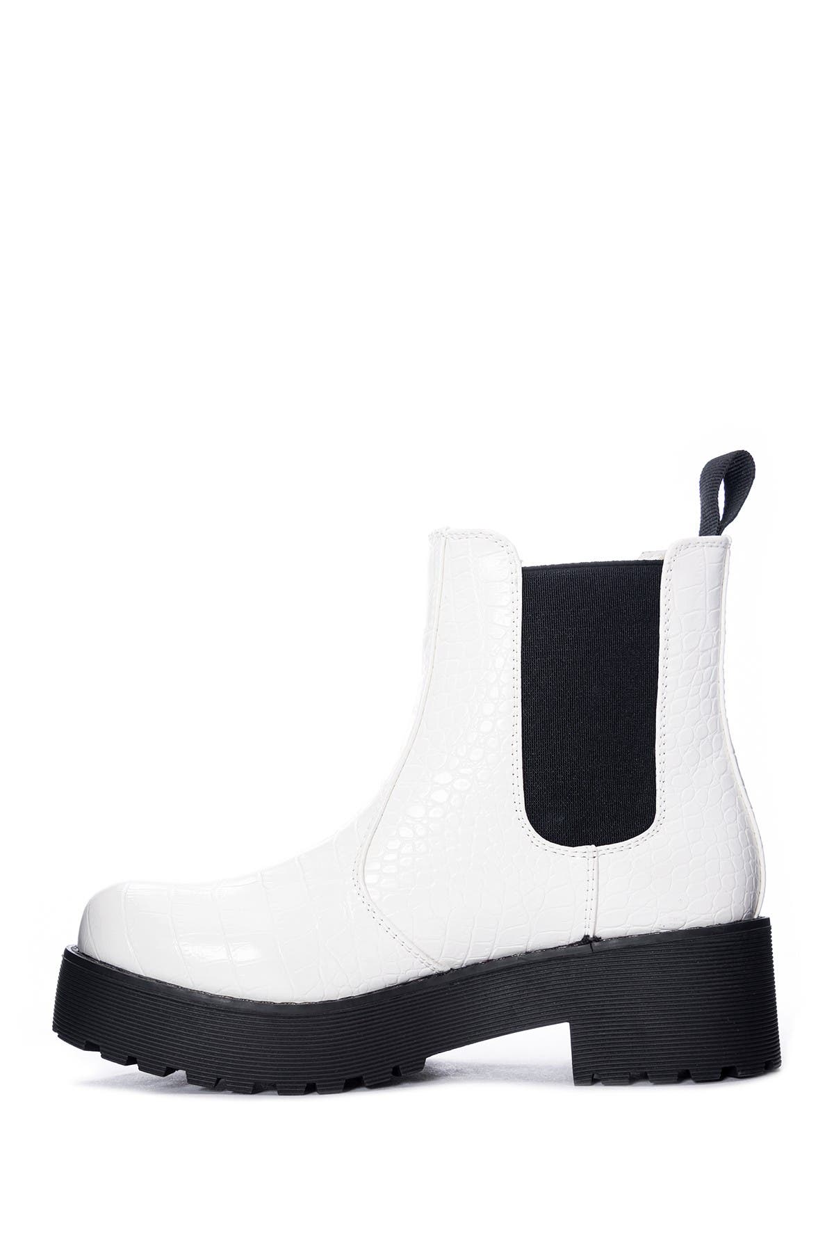 dirty laundry chelsea boots