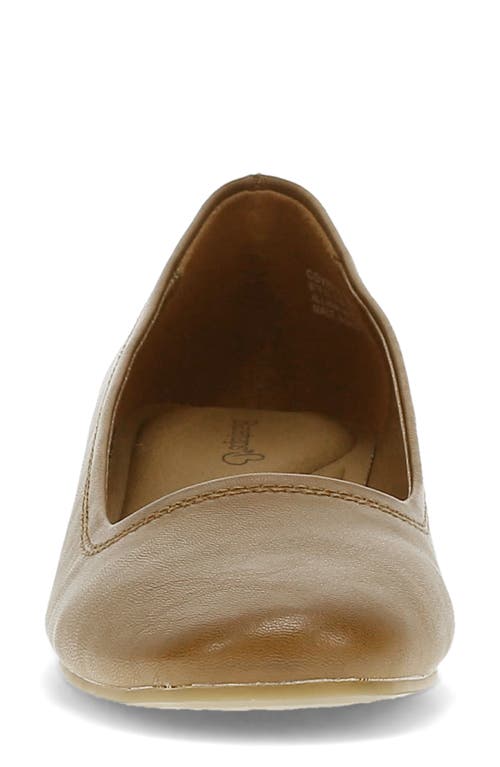 Shop Baretraps Covette Casual Flat In Walnut