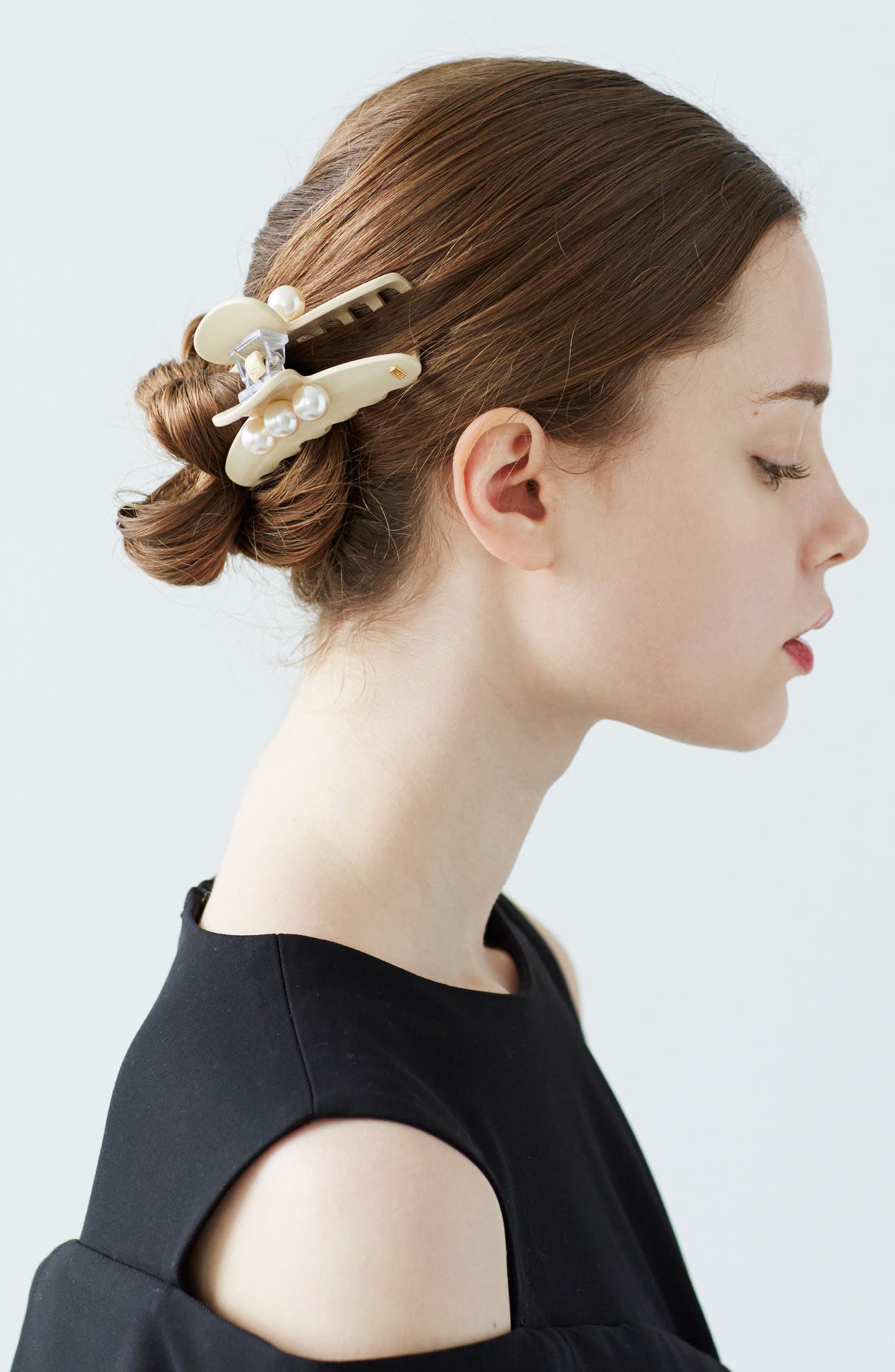 新作【Alexandre de Paris】Small Jaw Clip Alexandre de Paris Small Jaw Clip | Shopbop