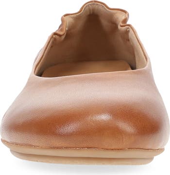 Mollie Ballet Flat