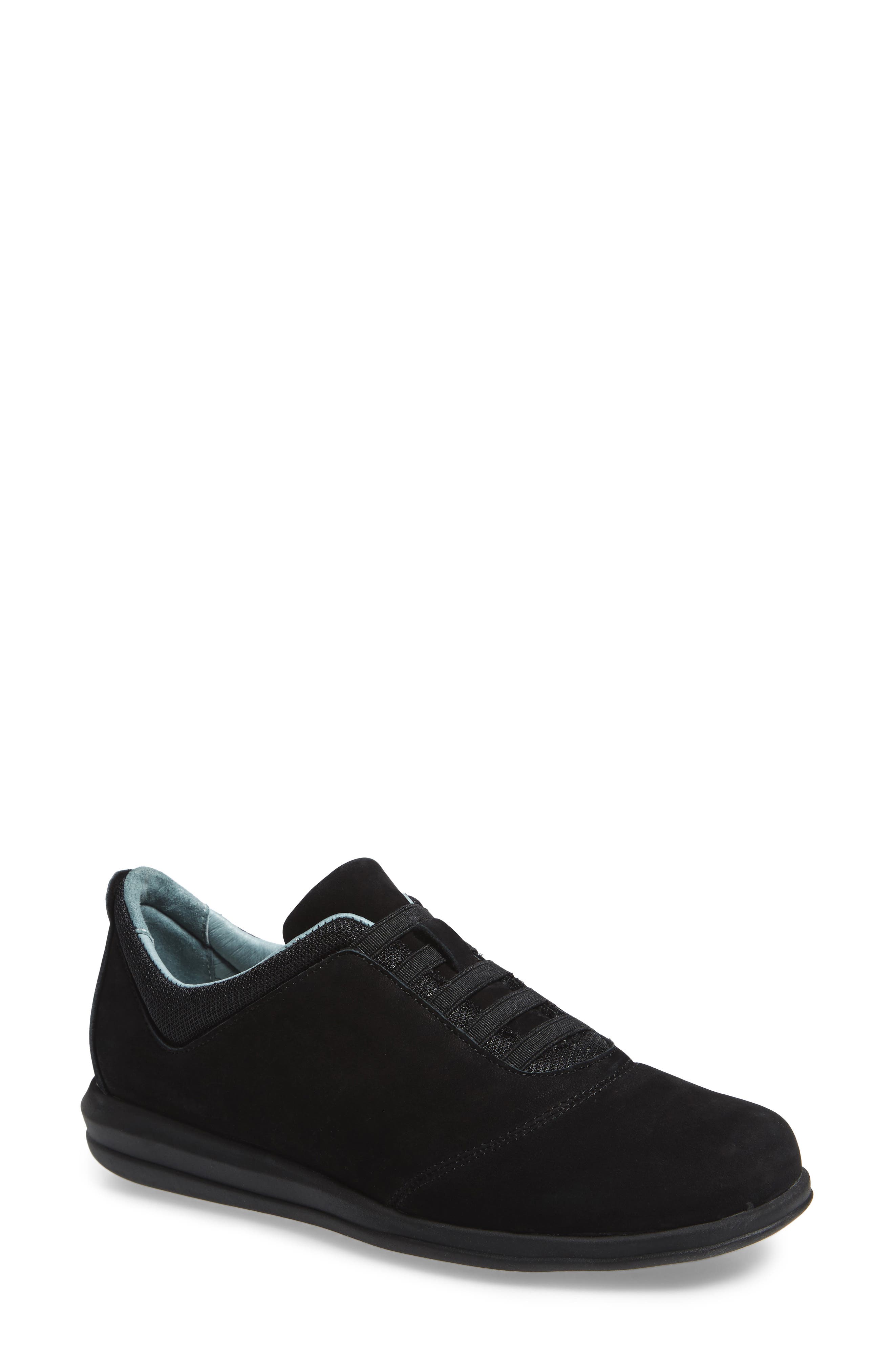 David Tate Dynamic Slip-On Sneaker- Black