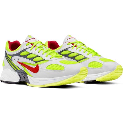 Nike Air Ghost Racer Sneaker, / 8.5 Men