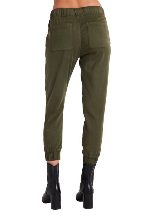 Bella Dahl Pocket Drawstring Jogger In Italian Herb In Italian Herb