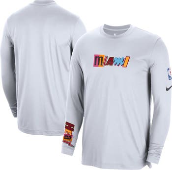 Nike Miami Heat Essential Wordmark Youth T-Shirt in White, Size: Small
