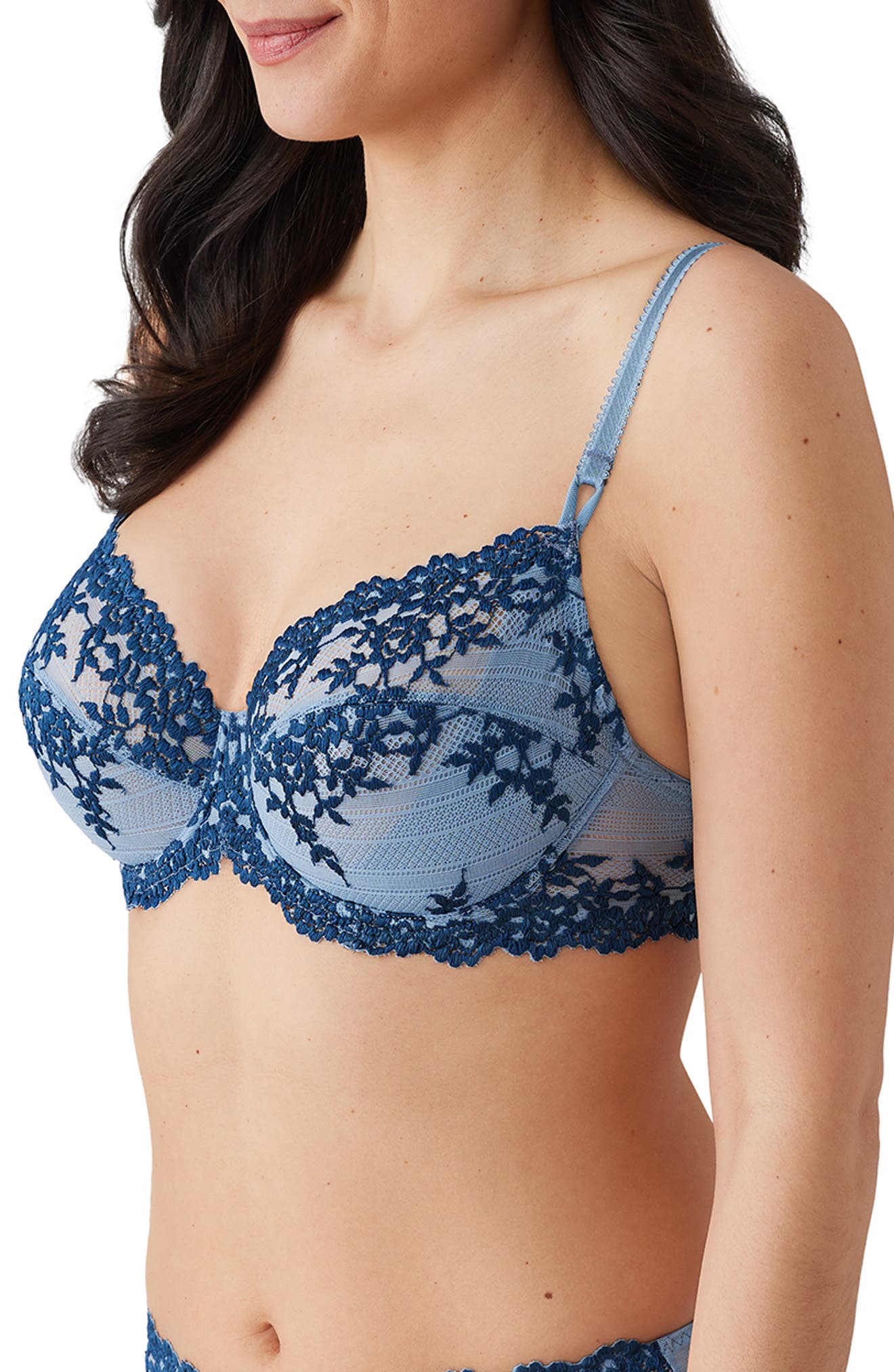 Wacoal Embrace Lace Underwire Bra 65191, Up To Ddd Cup
