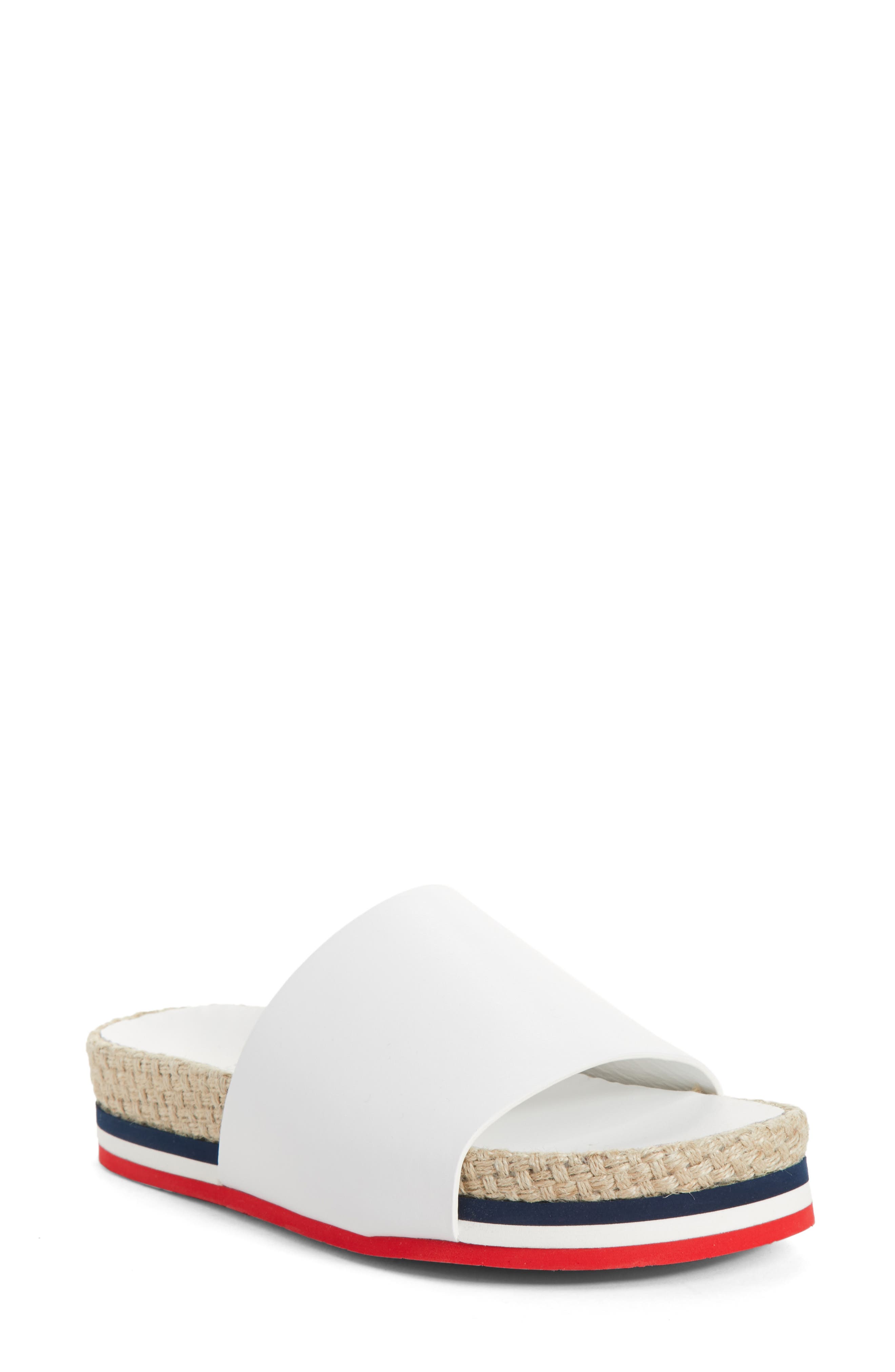 moncler slides womens