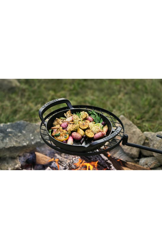 Le Creuset Alpine Cast Iron Skillet In Matte Black