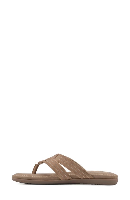 Cliffs By White Mountain Fateful Flip Flop In Natural/ Nubuck