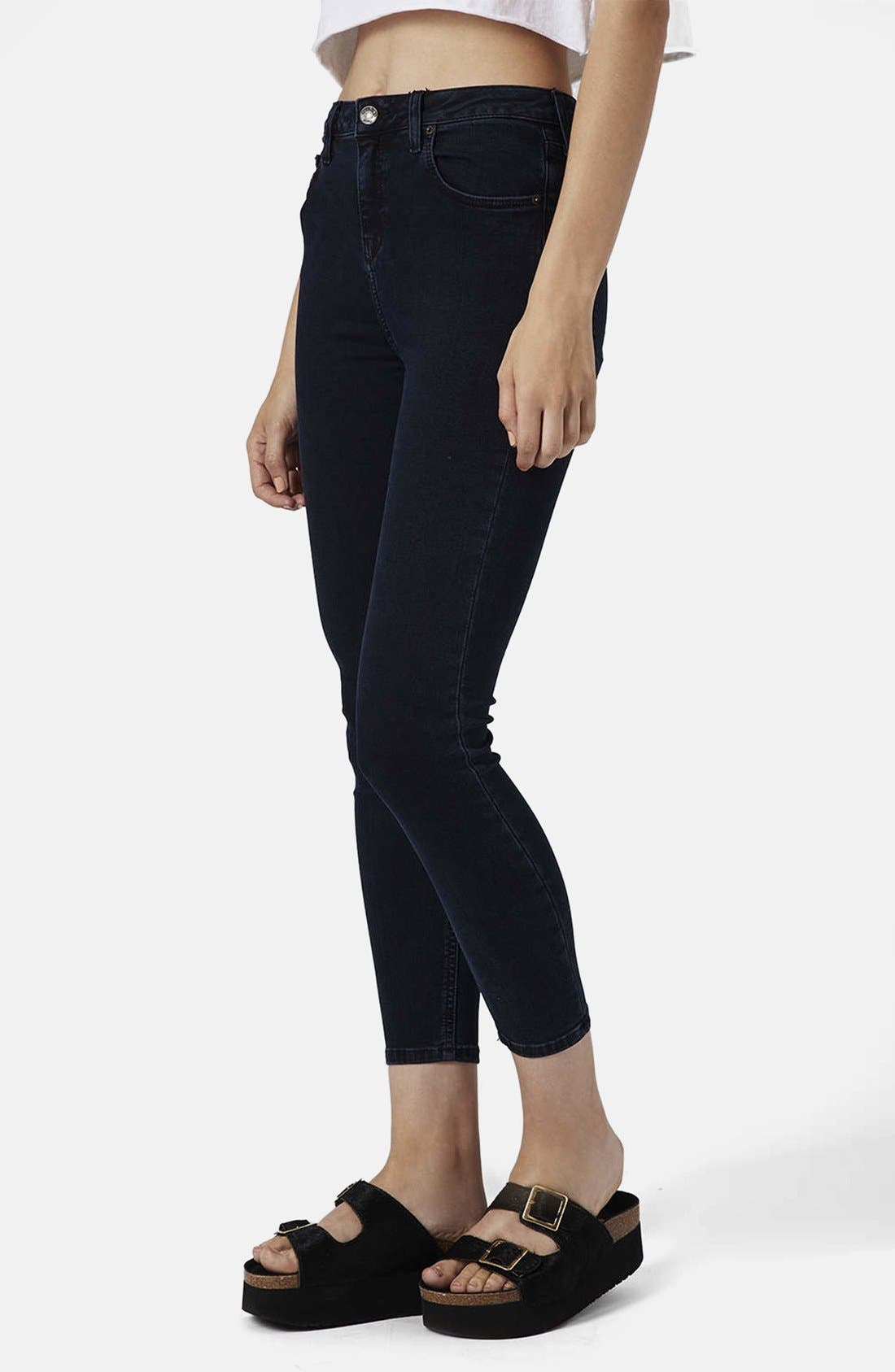 short ankle skinny jeans