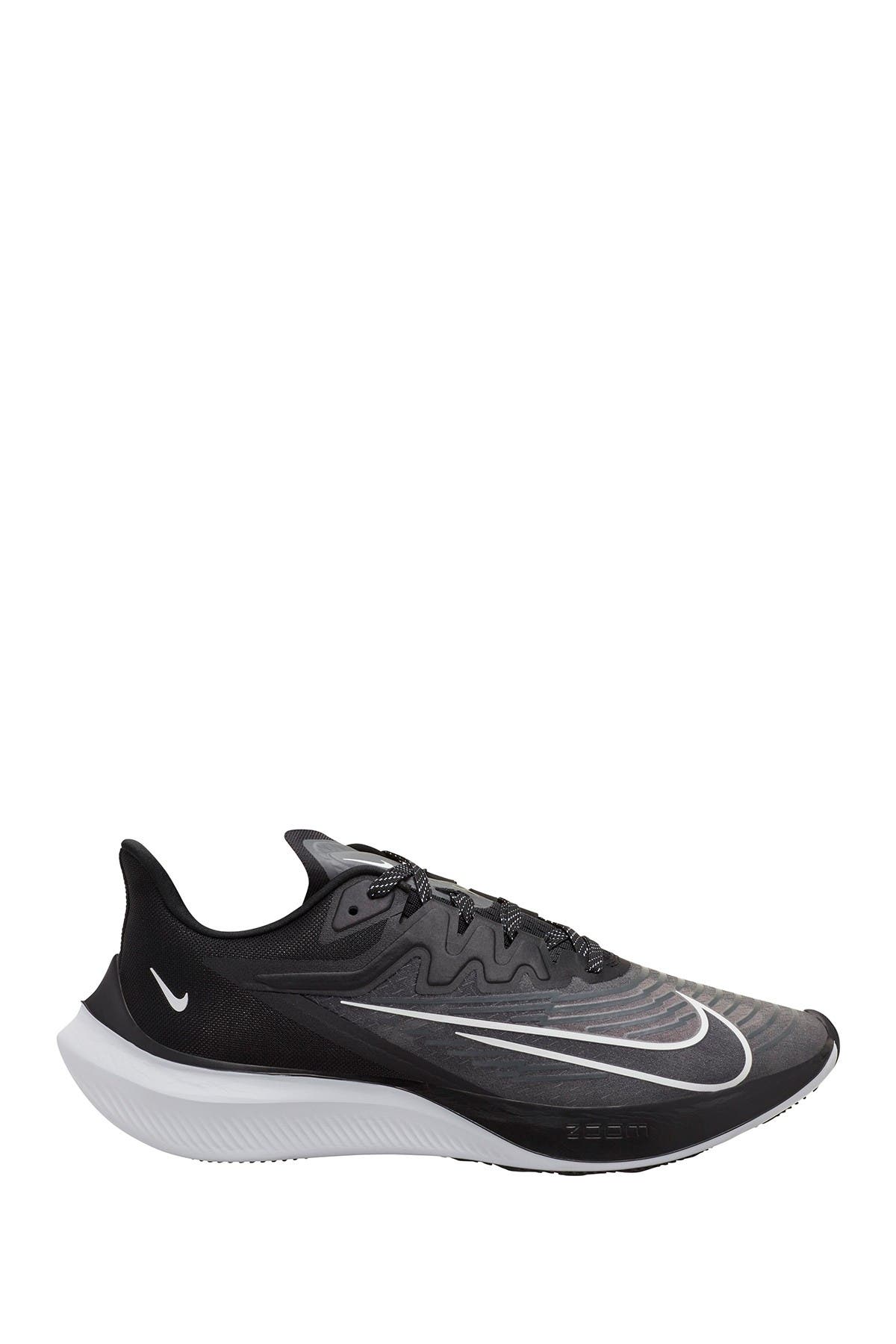 nike zoom gravity 2