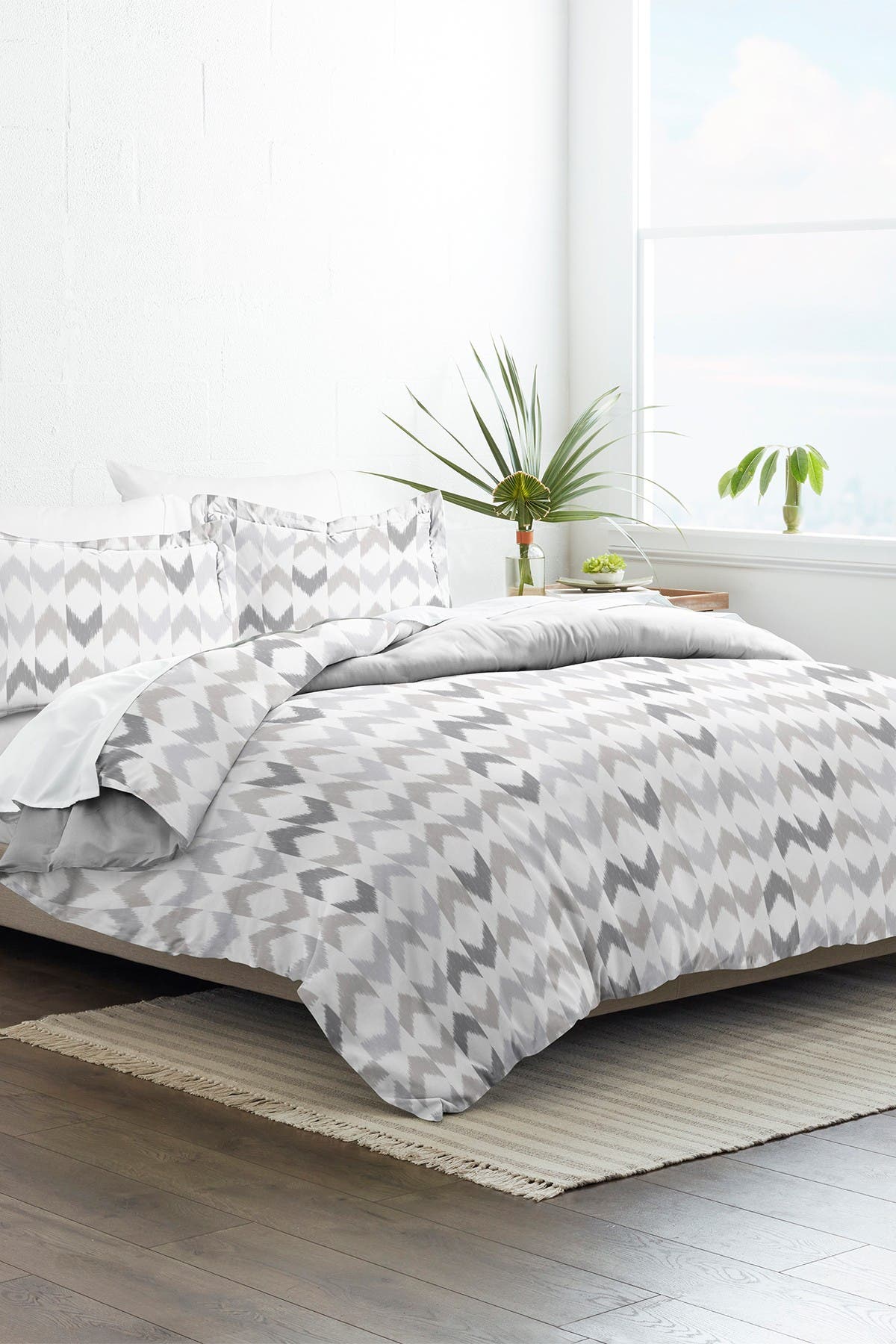 Click to view more detailed imagery on our partner's website Ienjoy Home Home Collection Premium Ultra Soft Chevron Sleep Pattern 3-piece Reversible Duvet Cover Set In Light Gray