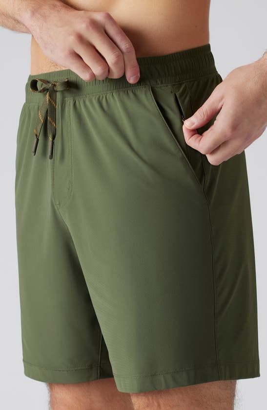 Rhone Pursuit 7-inch Unlined Training Shorts In Lichen Green