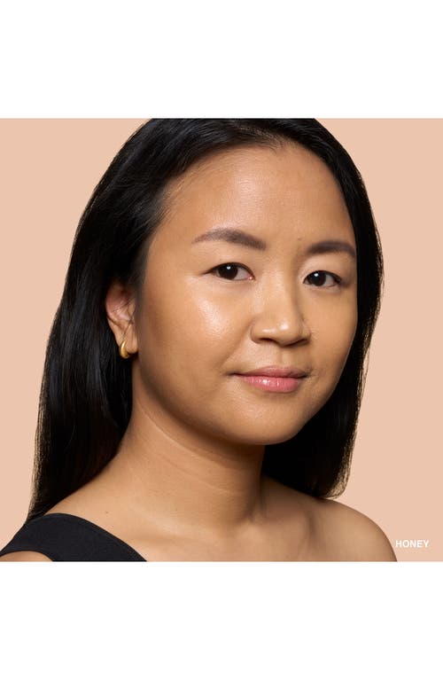 Bobbi Brown Weightless Skin Oil-controlling Foundation Spf 15 With Hyaluronic Acid Honey 1 oz / 30 ml In Honey