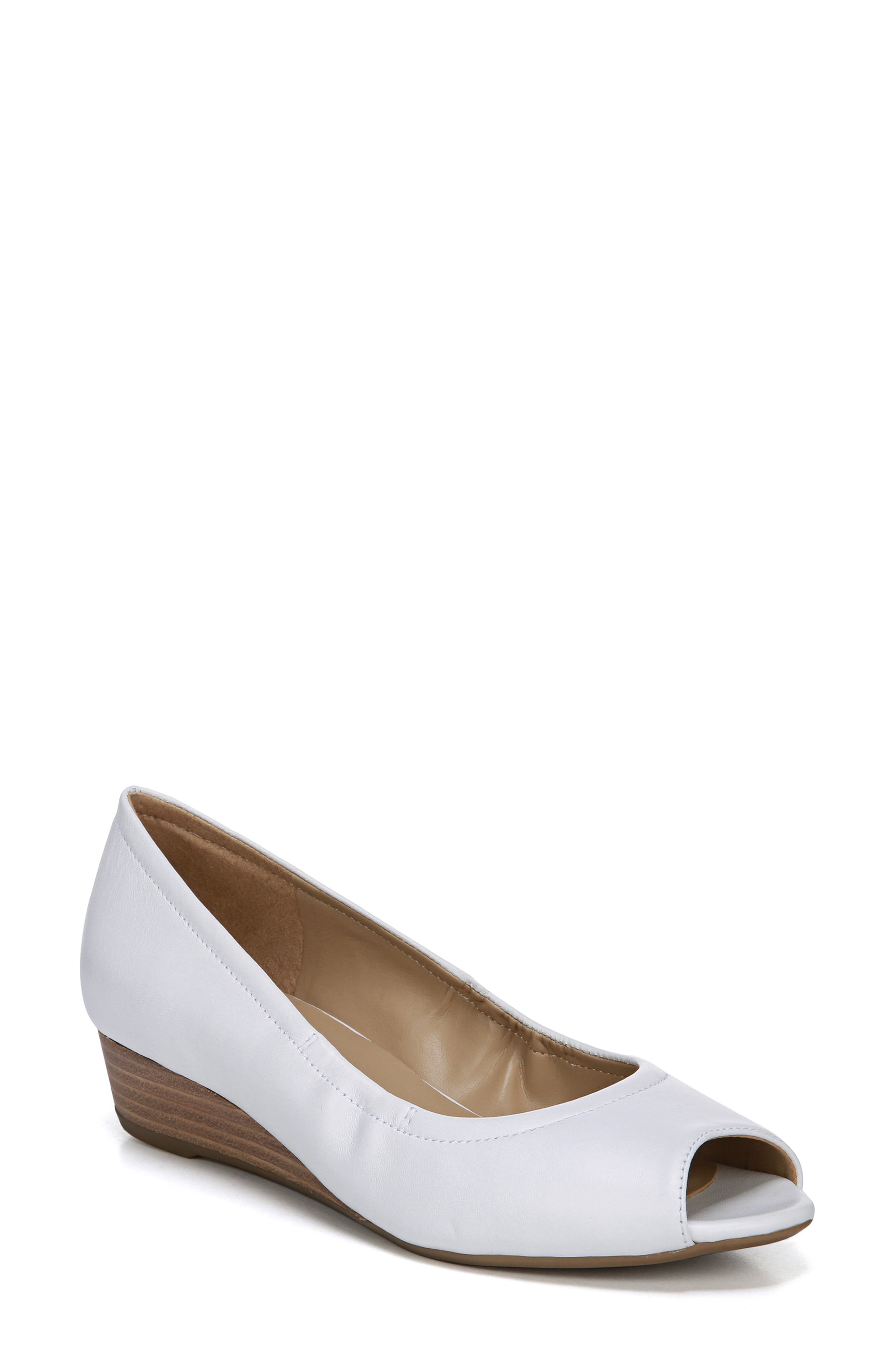 Naturalizer Copper Wedge Pump