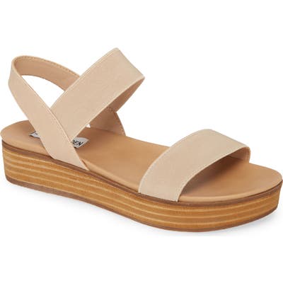 Steve Madden Agile Platform Sandal- Pink