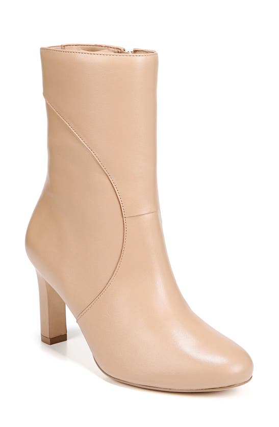 Naturalizer Harlene Leather Bootie In Creme Brulee Beige Leather