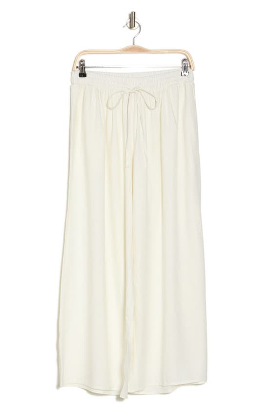 Vince Camuto Linen Blend Cropped Pants In White