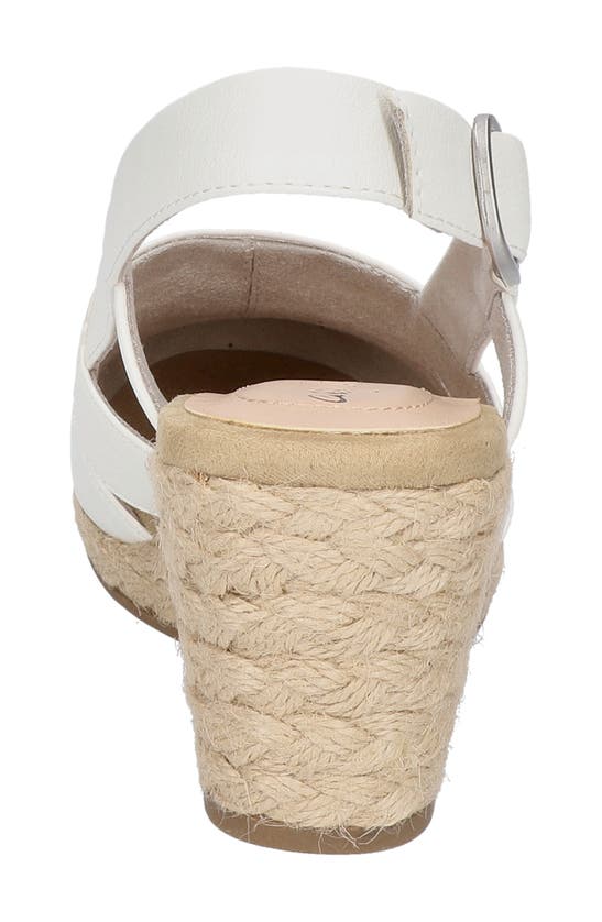 Easy Street Stargaze Womens Faux Leather Closed Toe Wedge Sandals In White